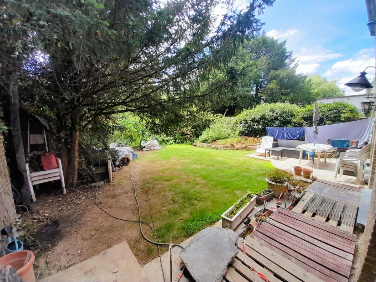 Appartement Sur Jardin Au Calme A Pernes 1 Chambre Exteriör bild